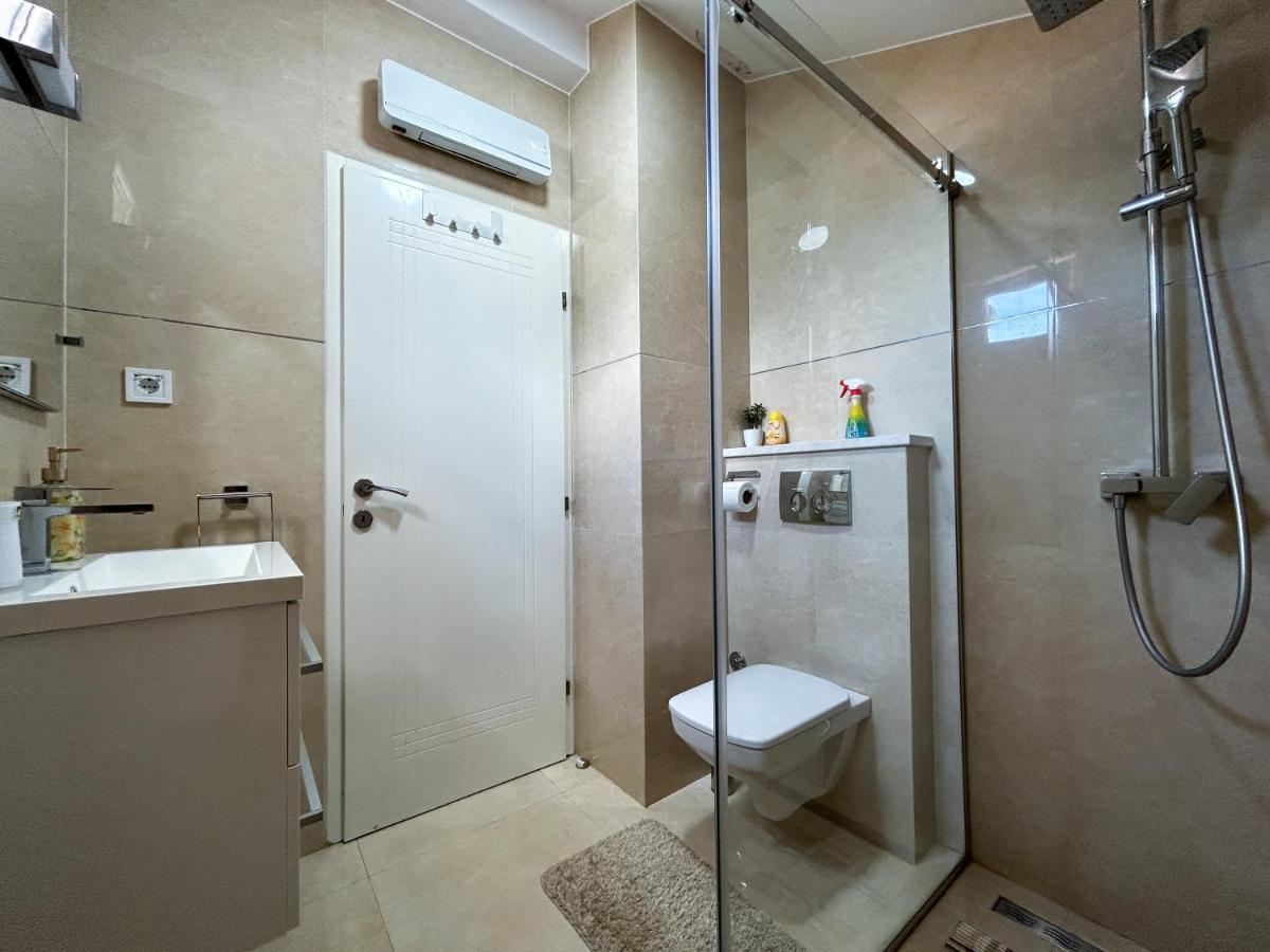 Palma Apartments โกตอร์ ภายนอก รูปภาพ